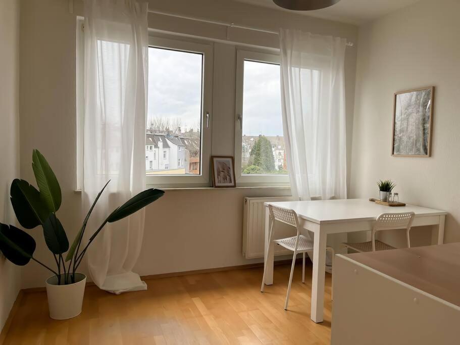 Ferienwohnung Ruhig, Zentral, Messe Nah! Be3L Essen Exterior foto